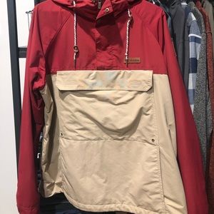 Columbia 1/2 zip rain coat w/front pocket